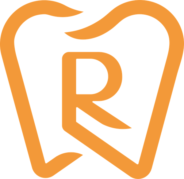 R歯科医院 ロゴ